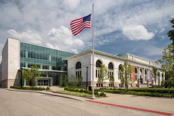 columbus main library exterior