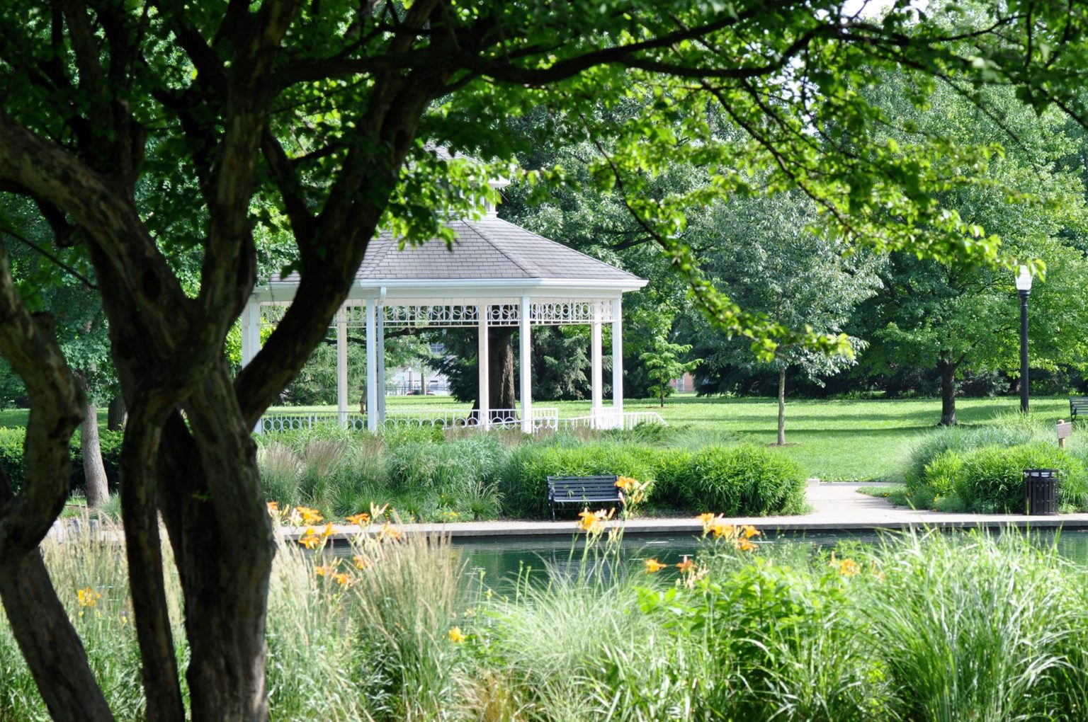 Best Picnic Spots In Columbus, Ohio: 10 Parks We Love