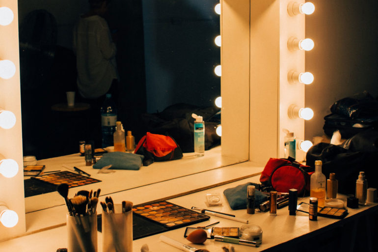 Life As We Know It: Drag In The Middle Of A Pandemic 1 Empty make up mirror