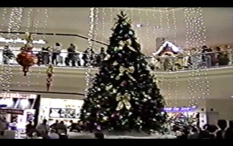 Feel The Holiday Nostalgia In This Early 90s Video Of Christmas Time At City Center Mall 3 City center christmas columbus