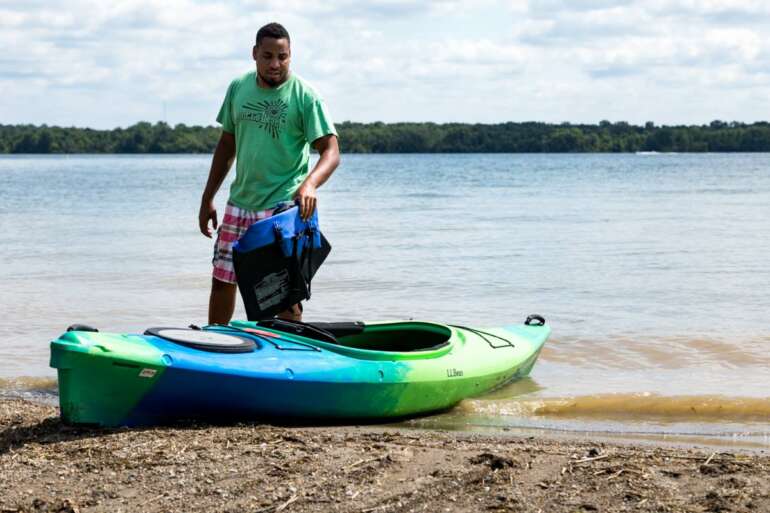 These Beautiful Kayaking Routes Will Make You Drop What You're Doing