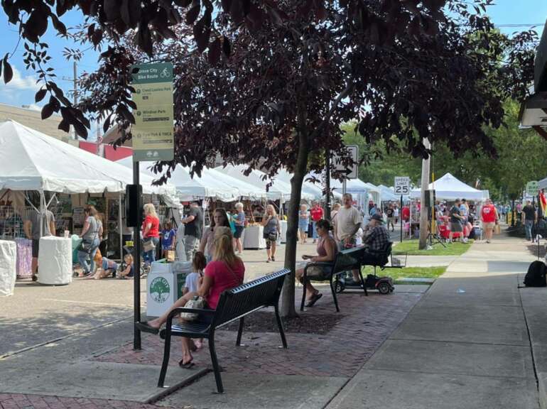 Arts In The Alley Returns To Grove City This Weekend 2 arts in the alley grove city