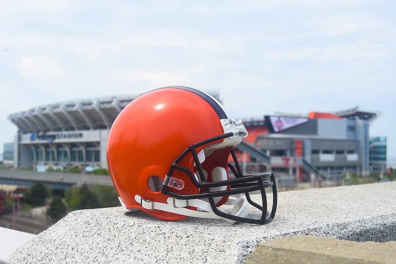 Cleveland_Browns_(helmet)