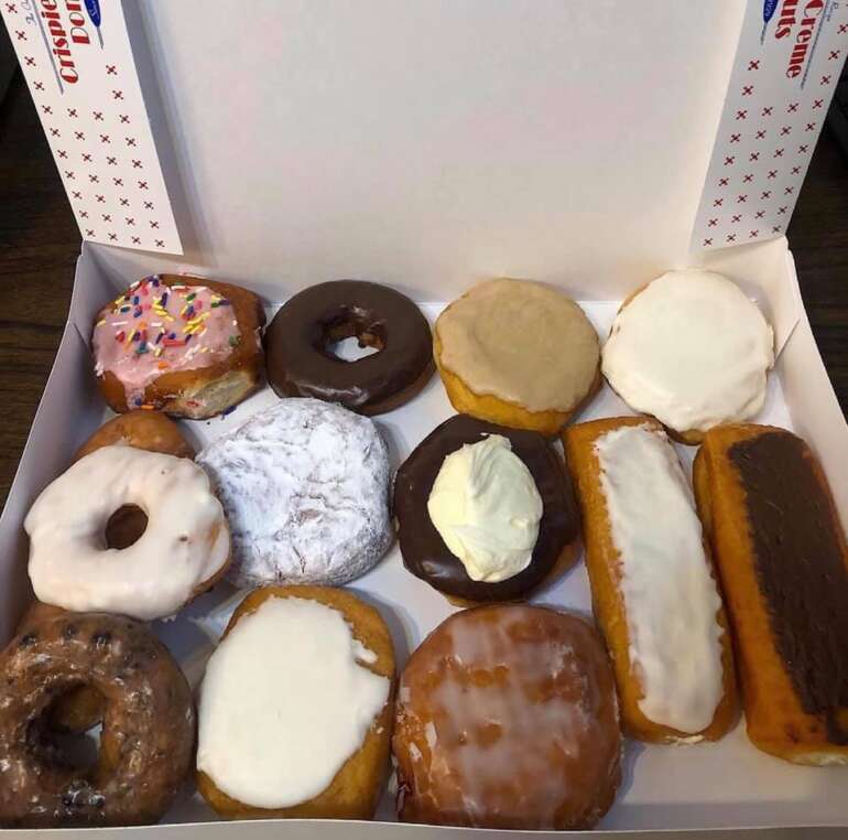 Treat Yourself To The OG Crispie Creme At Their Last Remaining Location In Chillicothe 10 donuts crispie creme chillicothe