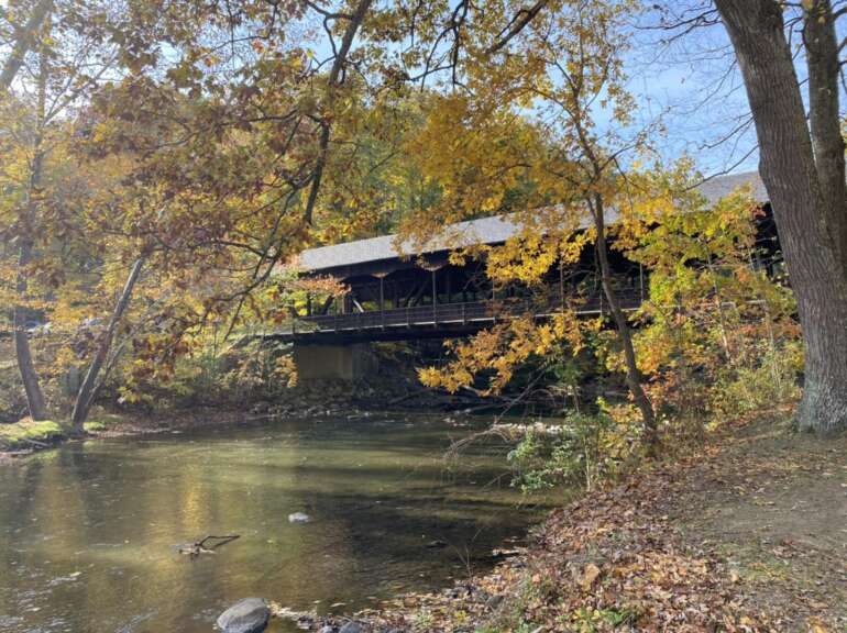 mohican state park covered bridge fall foliage