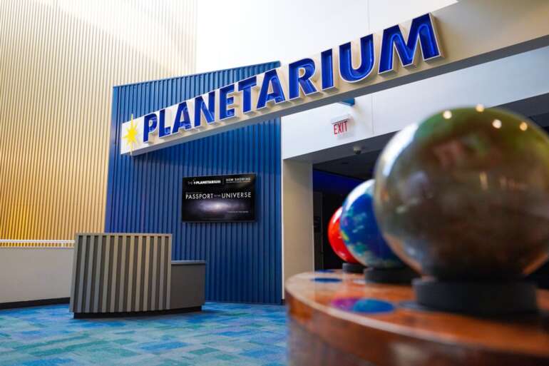 15 Indoor Activities In Columbus To Beat The Heat With Kids 10 planetarium at cosi