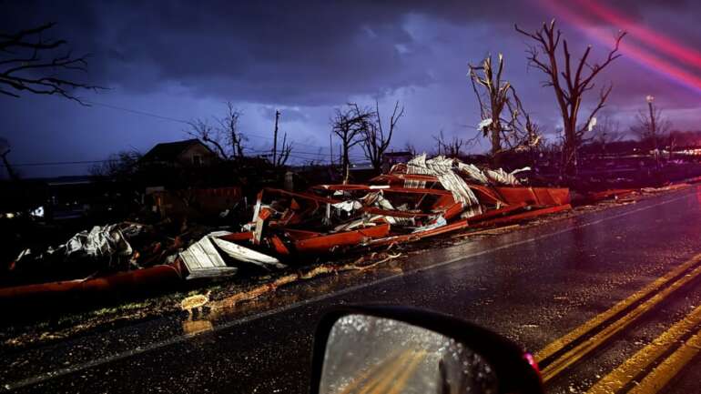 tornado aftermath indian lake ohio