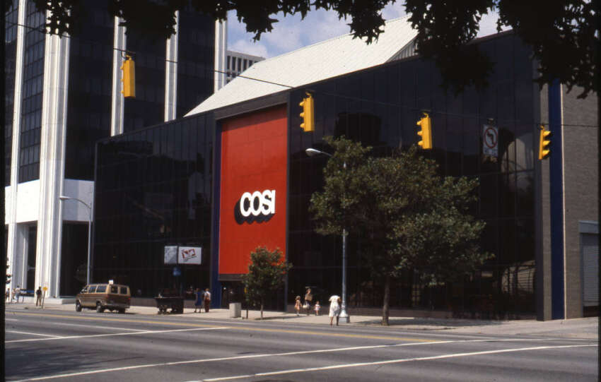 cosi entrance in 1986