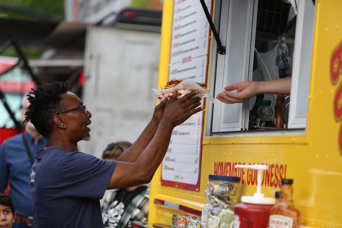 columbus arts festival food trucks