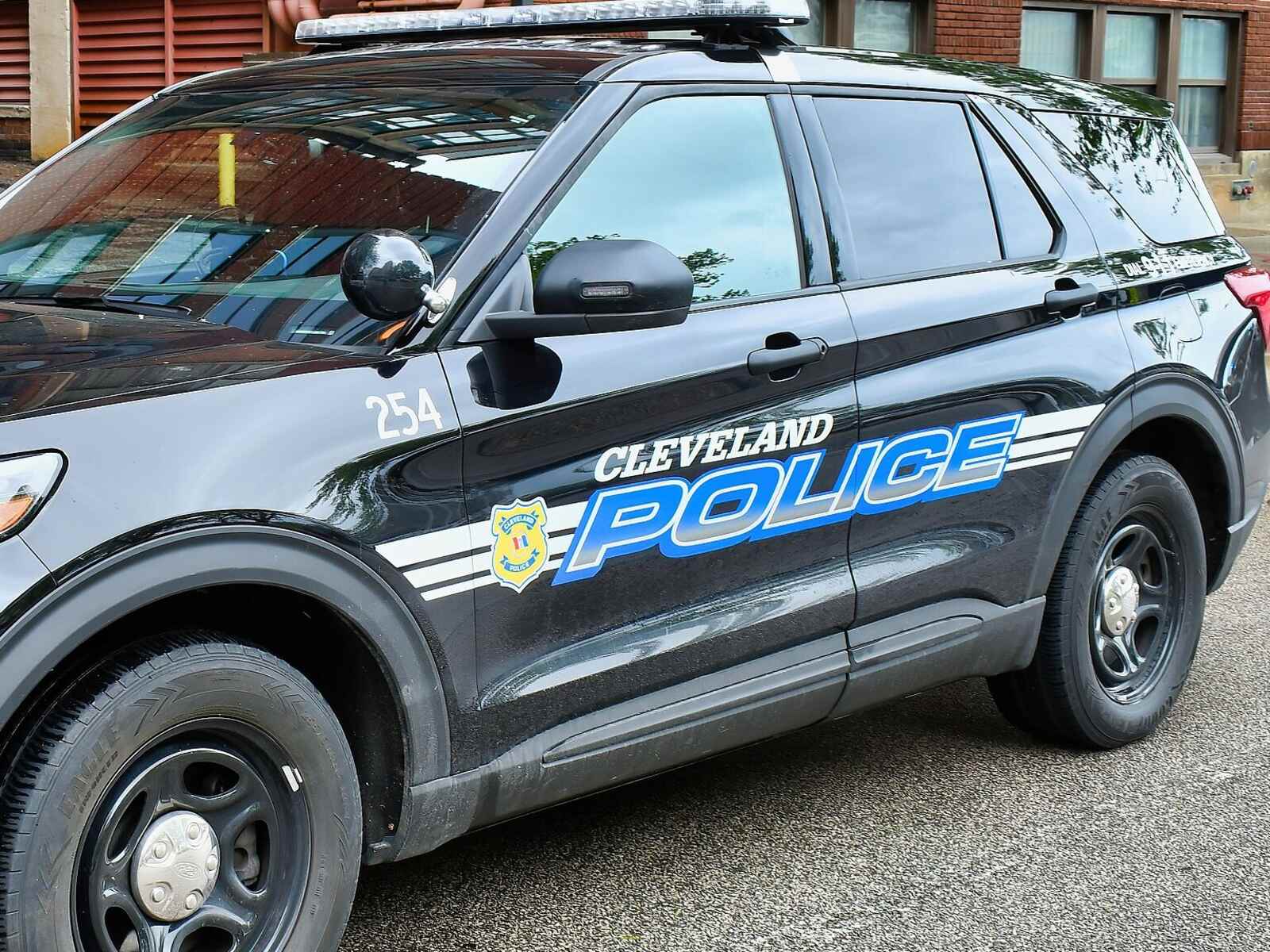 cleveland police cruiser