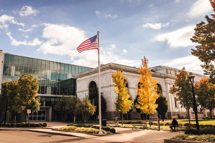 columbus main library exterior