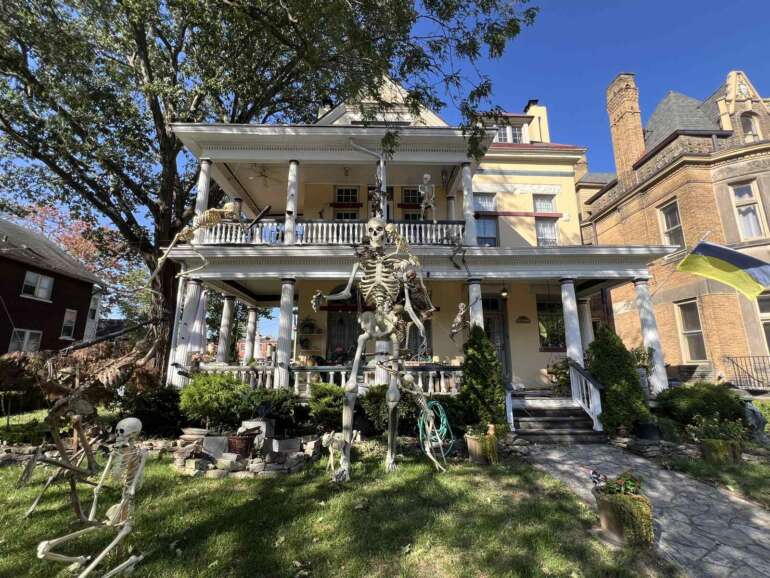 The Cutest Halloween Street In Columbus 9 house decorated for halloween on Bryden Road