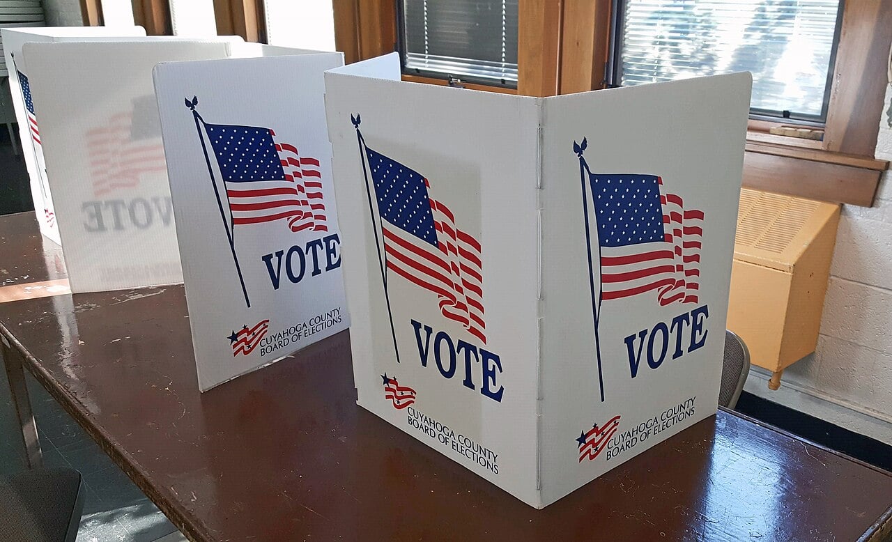 Why Ohio Is Not Considered A Swing State In This Year’s Presidential Election voting carrels cuyahoga county