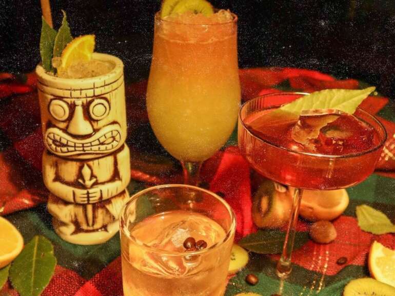 cocktails at forno holiday speakeasy