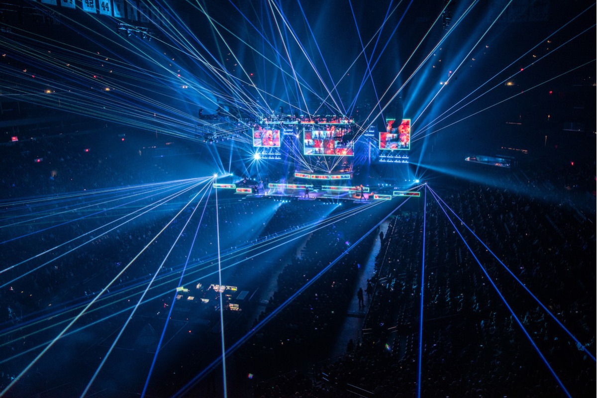 trans siberian orchestra on stage with laser lights