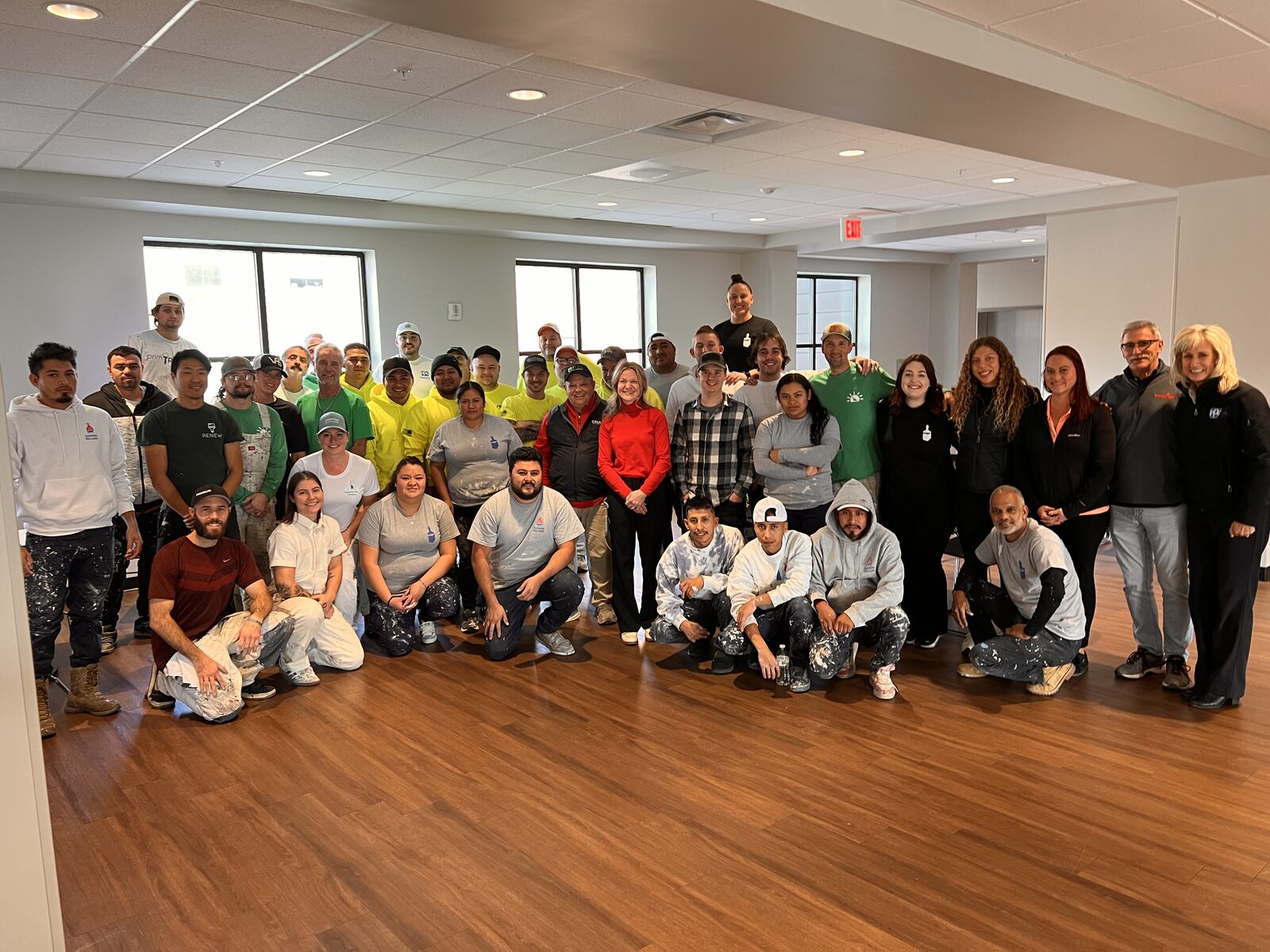 painting volunteers at ronald mcdonald house