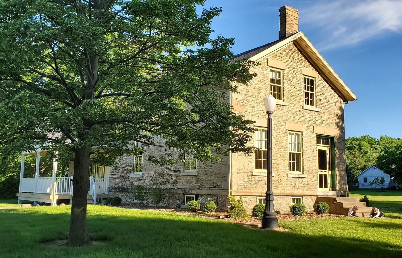 historic weekend getaway kelleys island