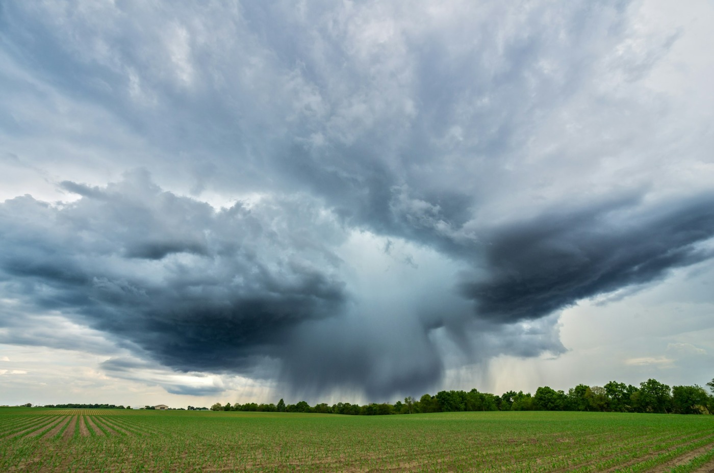 thunderstorm cloud