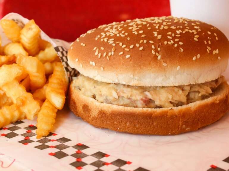 shredded chicken sandwich ohio
