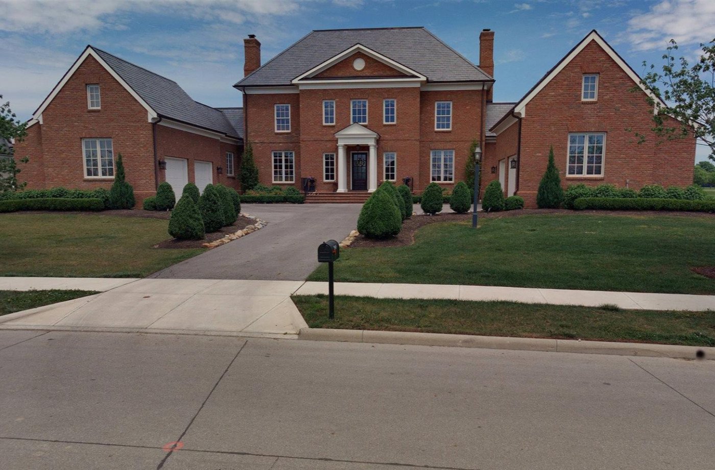 new albany house on ebrington