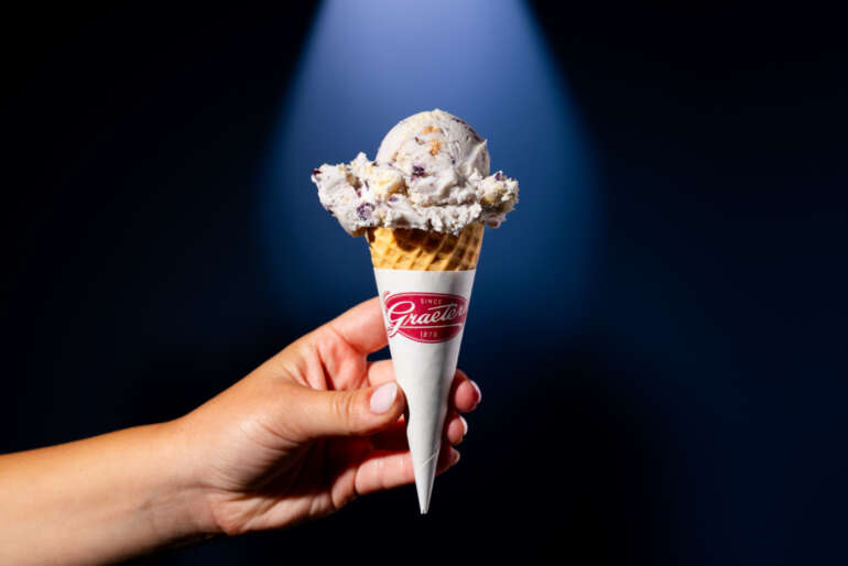 Eat Ice Cream, Fight Cancer: Graeter’s Cones For The Cure Is Back 2 elenas blueberry pie cone