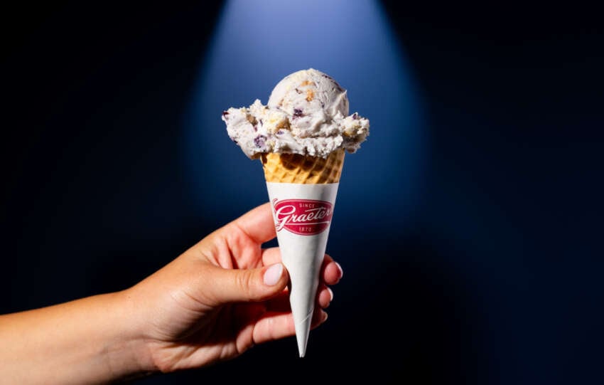 elenas blueberry pie cone