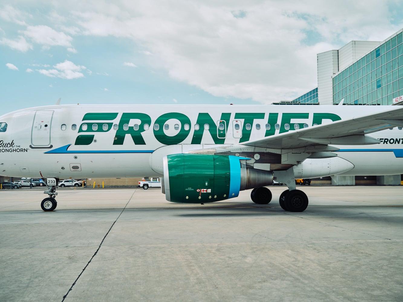 Frontier Offers Nearly Two Years Of Unlimited Flights From CMH For $299 frontier airlines