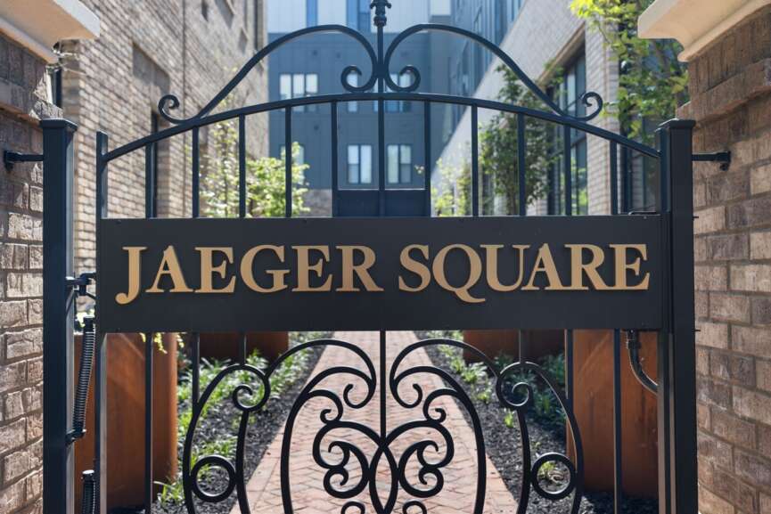 jaeger square apartments