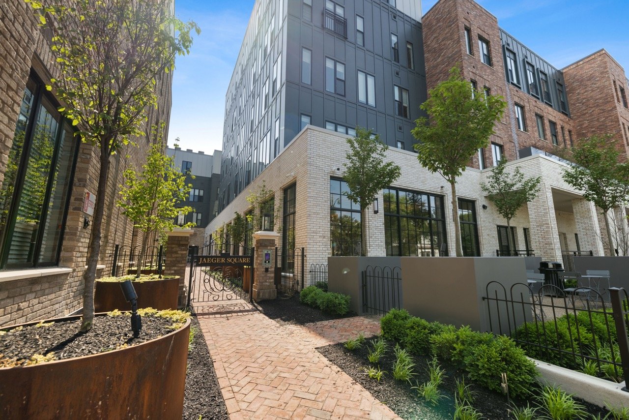jaeger square apartments
