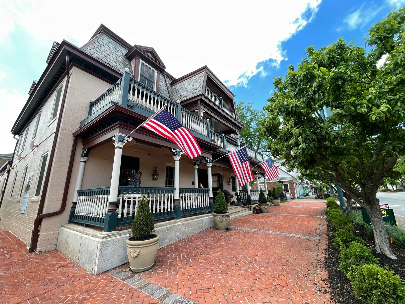 worthington inn porch
