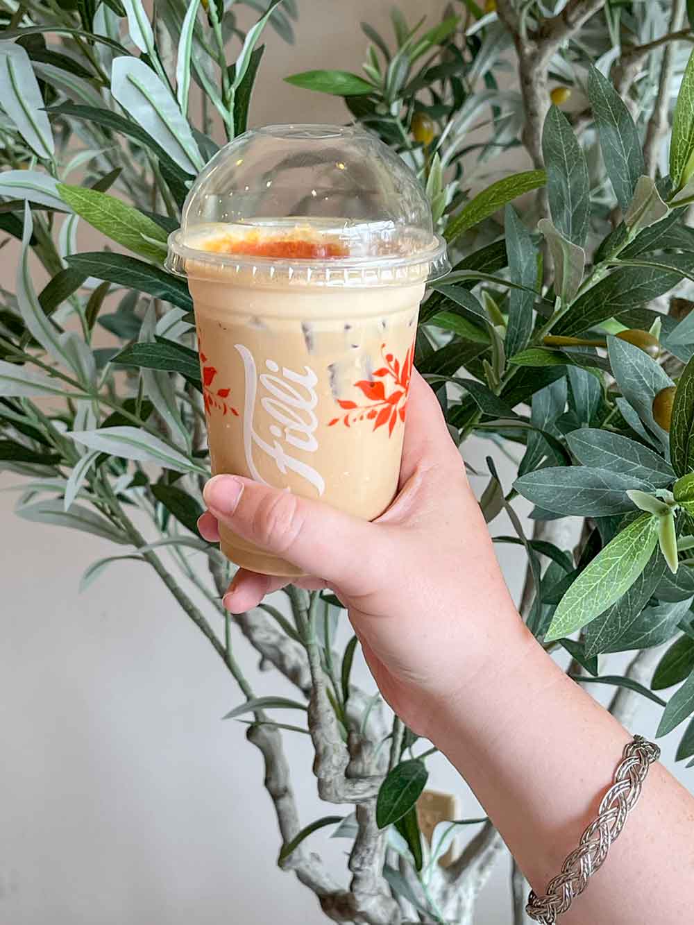 FiLLi Cafe Brings Dubai Tea Culture To Central Ohio 3 iced chai drink