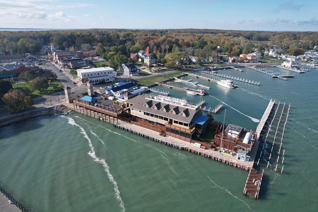 the boardwalk at put-in-bay