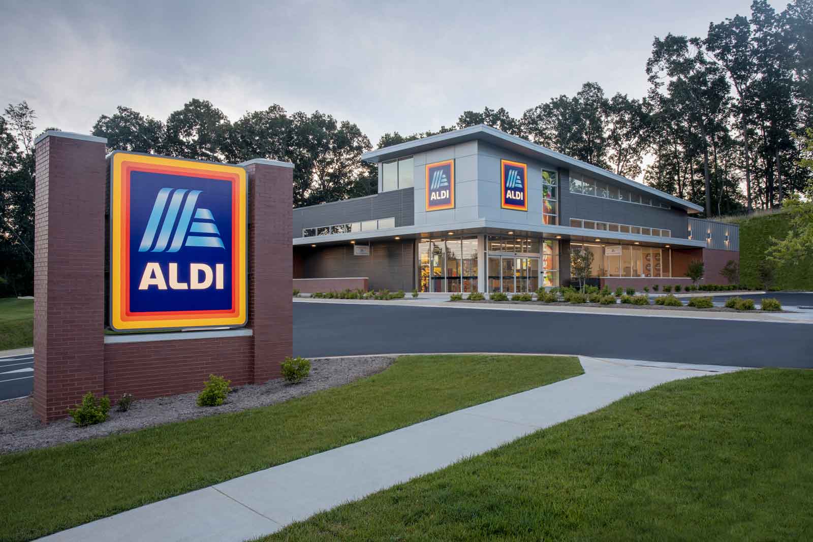 Aldi Is Giving Away Free Grocery Blind Boxes This Week. Here's How To Try To Get...