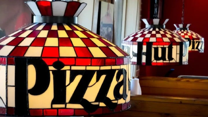 Pizza Hut Is Reviving The Classic Experience Millennials Still Talk About (Book It! Included) 1 pizza hut lamp shades