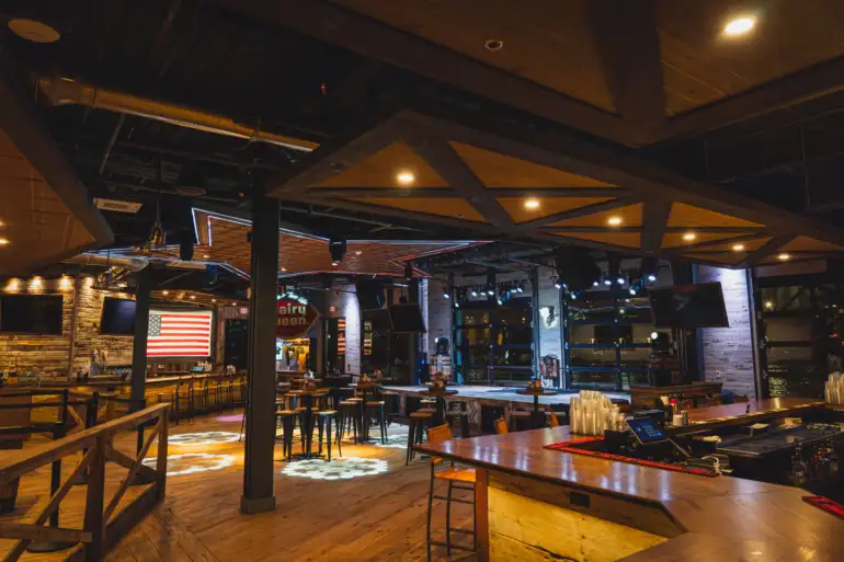 Country Star Chase Rice Is Opening A Farm-Themed Bar In The Short North