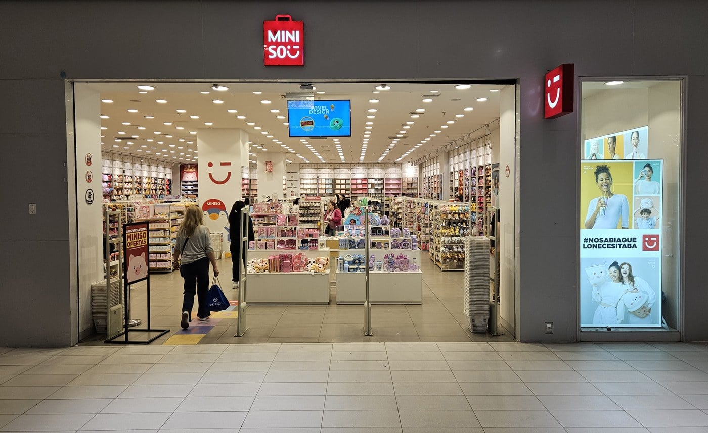 Five New Stores Are Coming To Easton, Including A 15,000-Square-Foot MINISO Land 1 MINISO storefront in a Santiago, Chile shopping mall