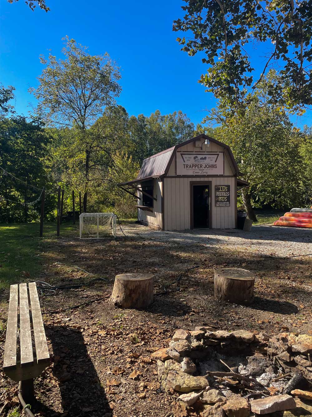 firepit with benches