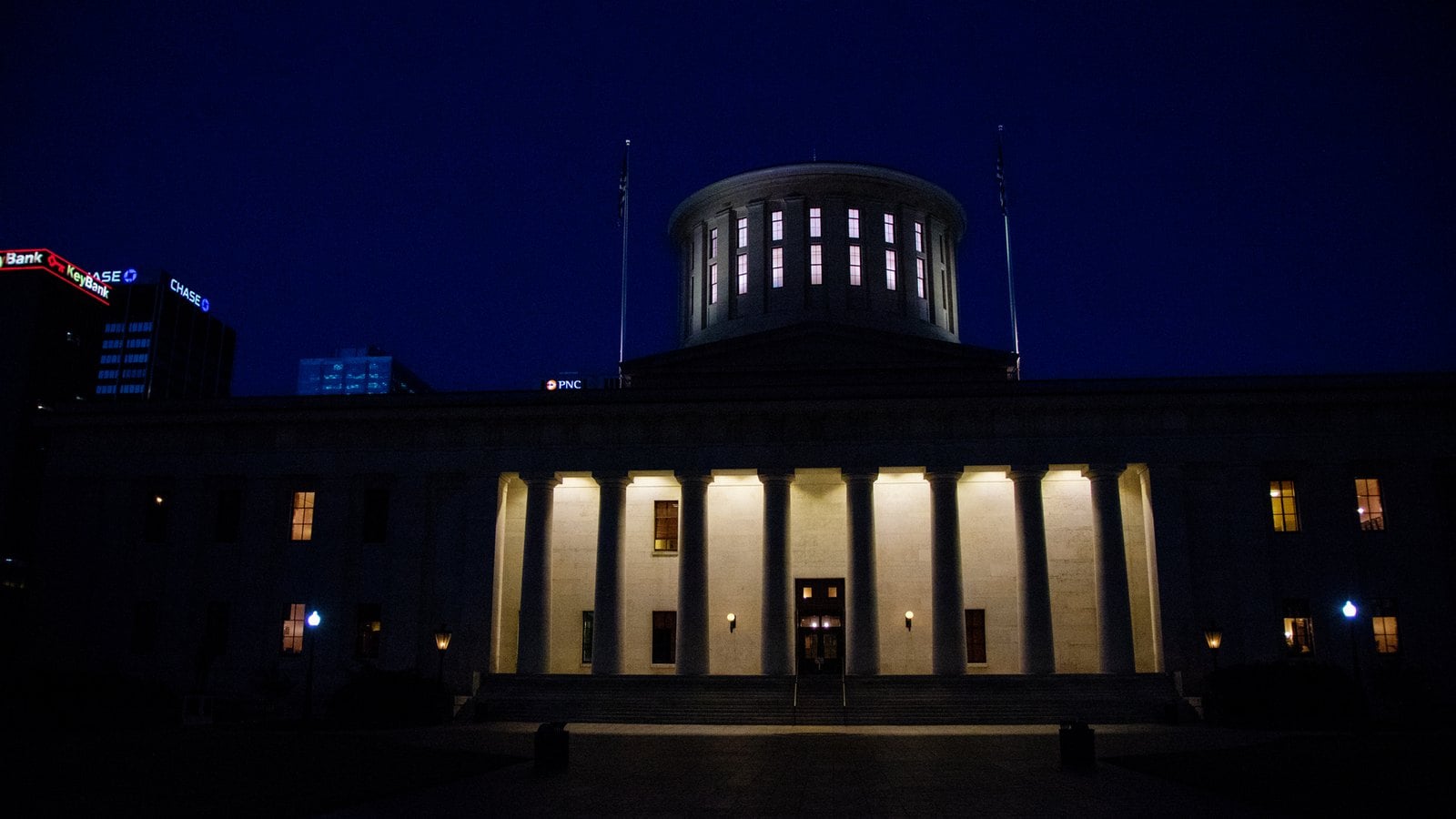 The Best Things To Do In Columbus This Month (October 2026) 6 The Ohio Statehouse lit up at night